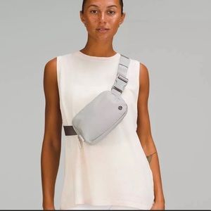 lululemon everywhere belt bag
